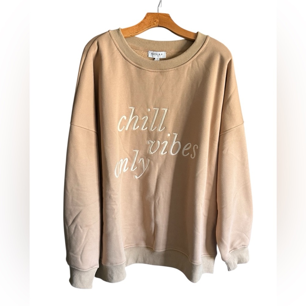 Gilli Tan 'Chill Vibes' Sweatshirt